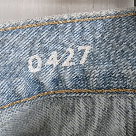 Something Navy High Rise Cigarette Ankle Jeans, Sz 4 - Picture 13 of 14